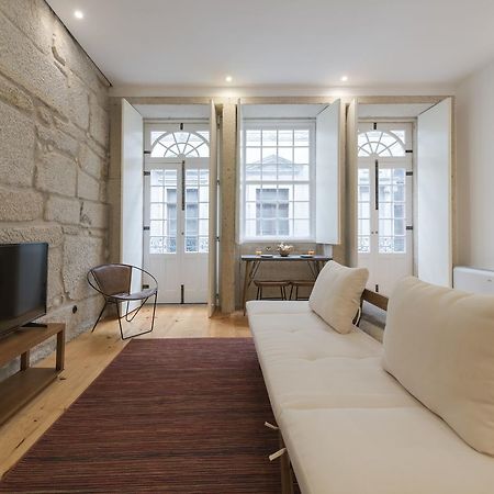 Lovelystay - Rico'S Apartment - Almada 1ºf Porto Bagian luar foto