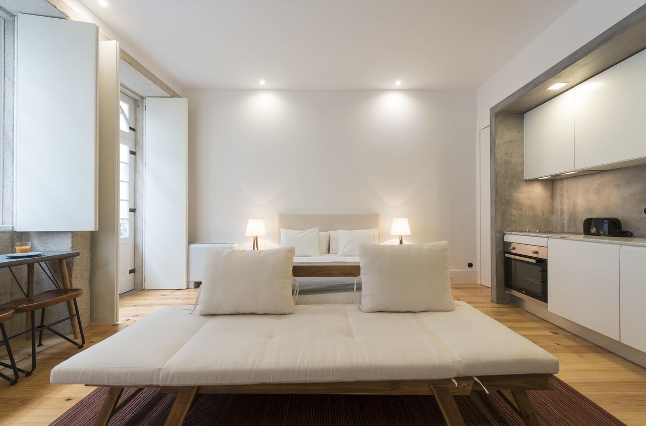 Lovelystay - Rico'S Apartment - Almada 1ºf Porto Bagian luar foto