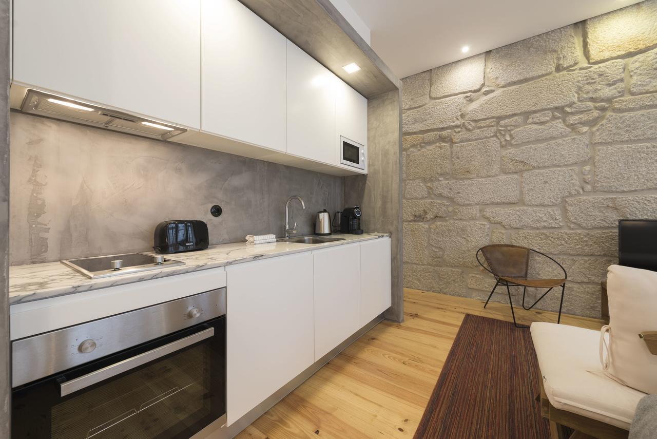 Lovelystay - Rico'S Apartment - Almada 1ºf Porto Bagian luar foto